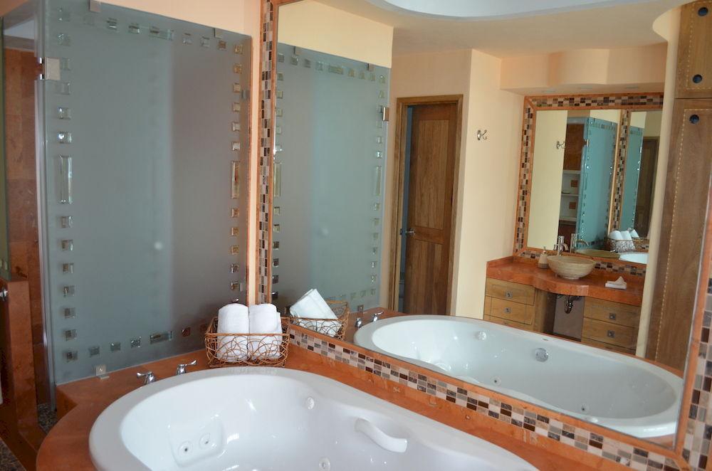 Hotel Andales On The Bay Suites Puerto Vallarta Eksteriør bilde