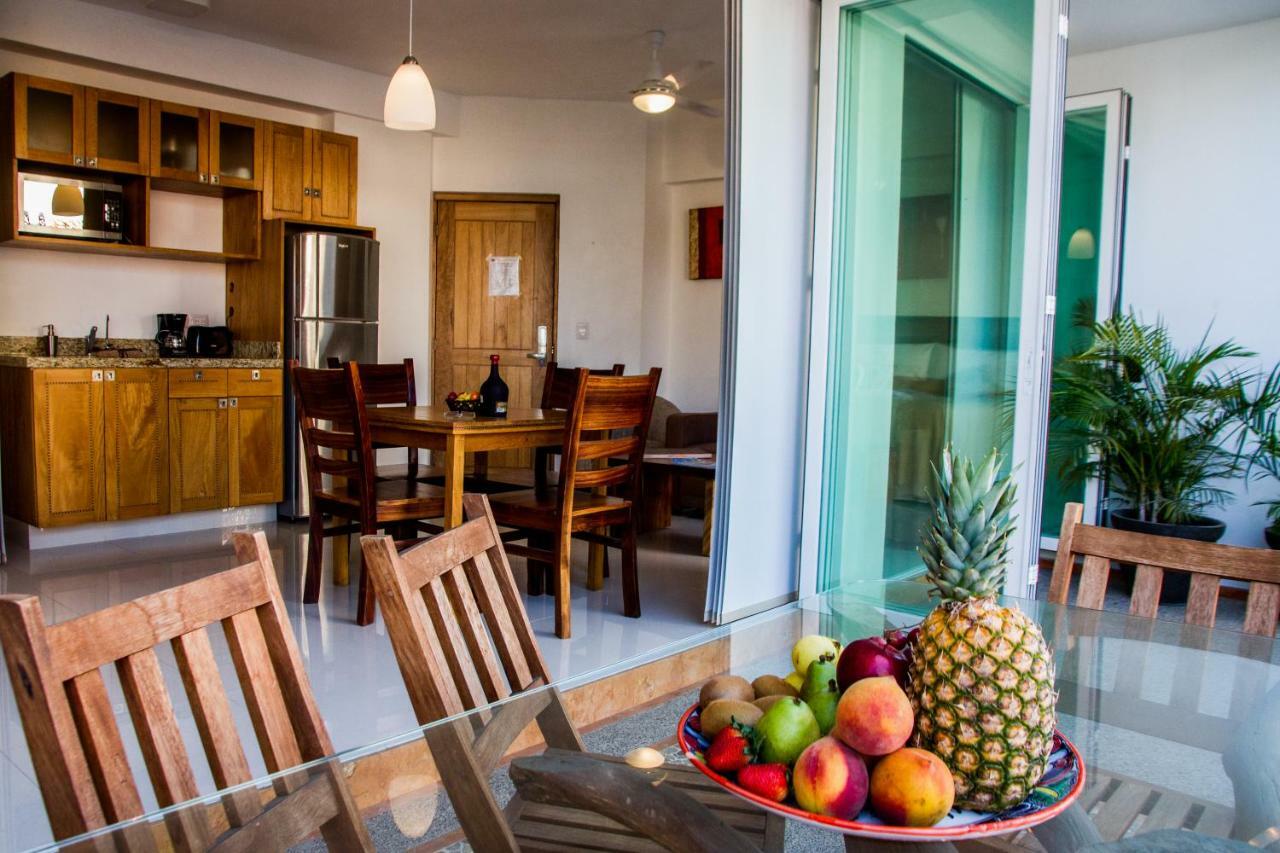 Hotel Andales On The Bay Suites Puerto Vallarta Eksteriør bilde